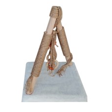 Püsküllü Boncuklu Kedi Tırmalama Tahtası + Oyun Alanı 30*40 cm Beyaz