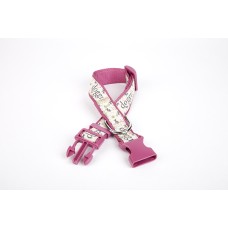 Doggie Köpek ve Pati Desenli Dokuma Köpek Boyun Tasması 3 cm x 36-60 cm Mor Doggie Köpek ve Pati Desenli Dokuma Köpek Boyun Tasması 3 cm x 36-60 cm Mor