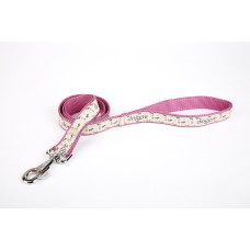 Doggie Desenli Süslü Dokuma Köpek Gezdirme Kayışı El Yapımı 2,5 x 120 cm Mor Doggie Desenli Süslü Dokuma Köpek Gezdirme Kayışı El Yapımı 2,5 x 120 cm Mor