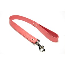 Doggie Flotter El Yapımı Deri Köpek Gezdirme Kayışı 3 cm x 60 cm Pembe Doggie Flotter El Yapımı Deri Köpek Gezdirme Kayışı 3 cm x 60 cm Pembe