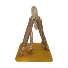 Püsküllü Boncuklu Kedi Tırmalama Tahtası + Oyun Alanı 30*40 cm Hardal Sarısı