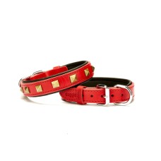 Doggie Piramit Metal İşlemeli Deri Köpek Boyun Tasması 3,5x47x55 cm Kırmızı Doggie Piramit Metal İşlemeli Deri Köpek Boyun Tasması 3,5x47x55 cm Kırmızı